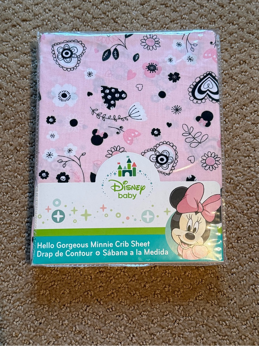 New. Disney baby Minnie Mouse crib sheet
